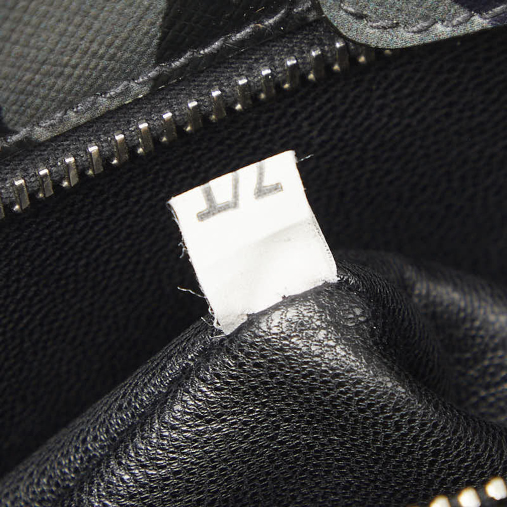 PRADA Black Leather Shoulder Bag - Picture 15 of 16